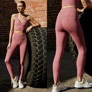 Free People FP Movement Good Karma Leggings XS/S, Dried Rose Pink